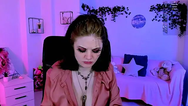 nikki_kiss_'s Live XXX Chat