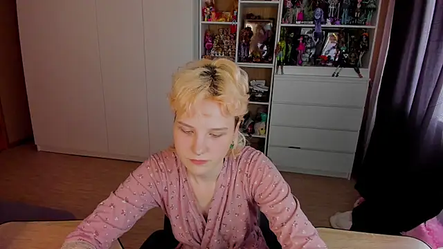School_Love's Live XXX Chat