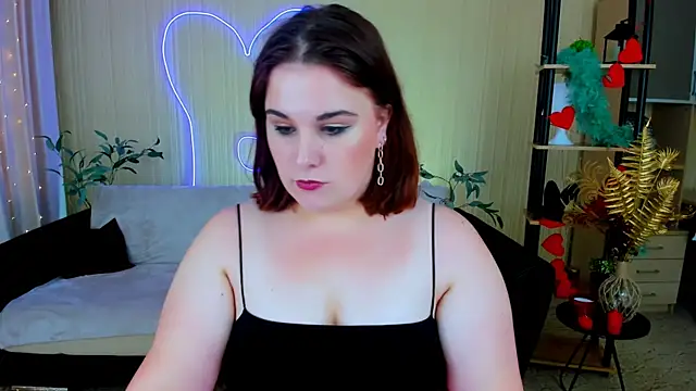 OliviaTwens: онлайн-секс-чат
