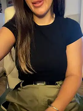 Chat +18 de HotXMom_ ao vivo