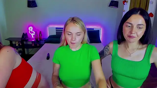 Онлайн чат XXX MagicEyess