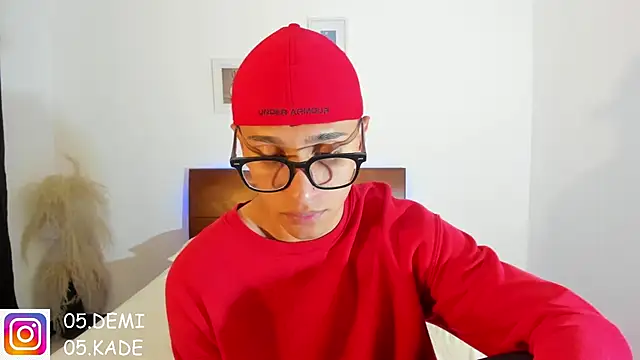 kade_demi 现场XXX聊天