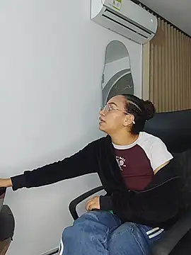 ritzabeth_daniel Chat XXX in diretta
