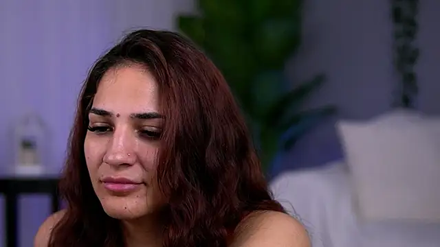 دردشة AlanaReignn الجنسية المباشرة