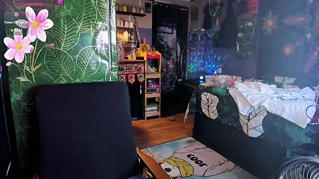 Czat XXX na żywo – LisaFoxy_y