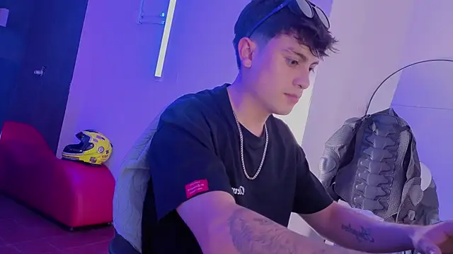 Chat XXX ao vivo de angel_still_