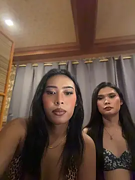 hugecock_tamira's Live XXX Chat