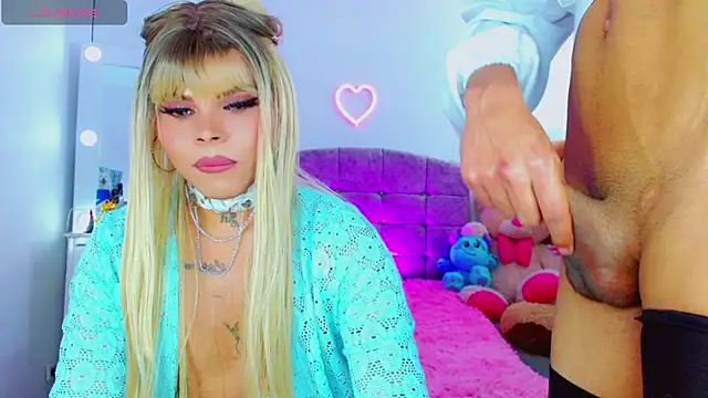 Chat XXX en directo de AdanKinng