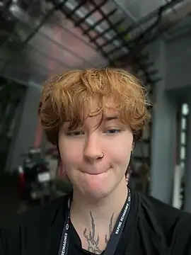 IceMur Live XXX-chat