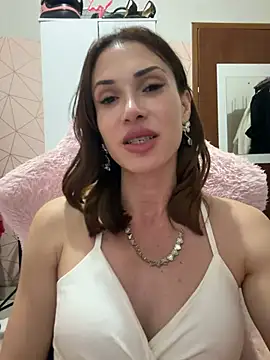 Irresistible37 Live XXX-Chat