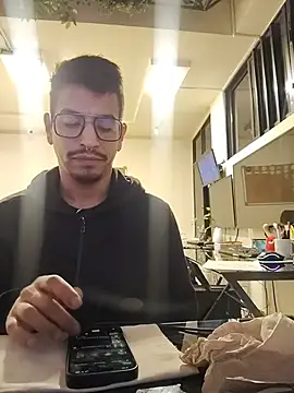 Chat XXX ao vivo de Juann-cock