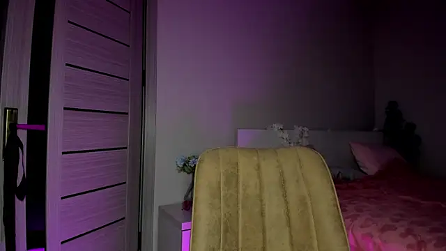 missinfull Live XXX-Chat