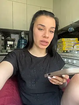 Queen_of_pain XXX чат на живо