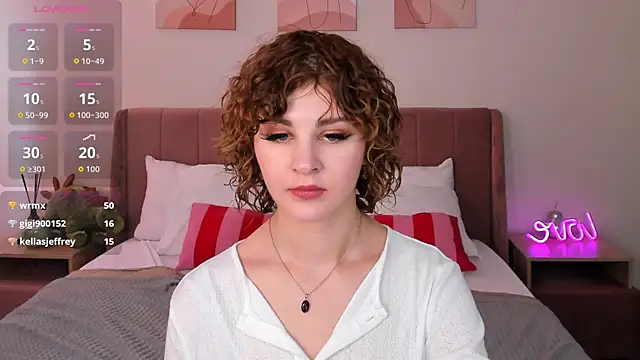 Chat +18 de Kira__Fluffy ao vivo