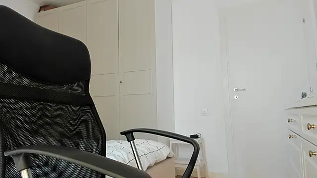 cloudymastersss Live XXX-Chat