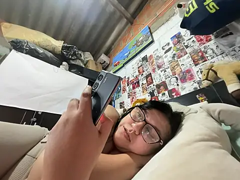 violeta_818 Chat XXX in diretta