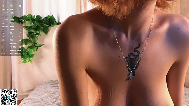 VesperSolace Adlı Modelin Canlı XXX Sohbeti