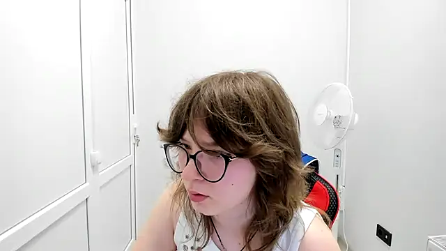 HachiYume's Live XXX Chat
