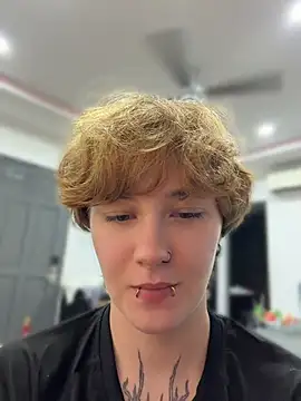 IceMur Live XXX-Chat