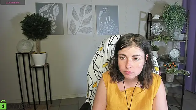 دردشة MartaEdams الجنسية المباشرة