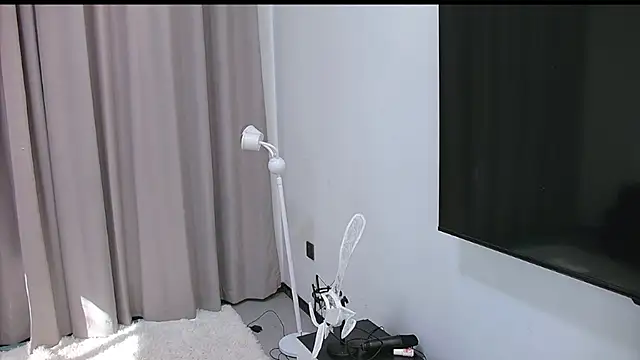 yan-0705 Webcam-Show