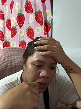 -CLARAMommy-'s Live XXX Chat