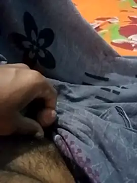 jeeven11's Webcam Show