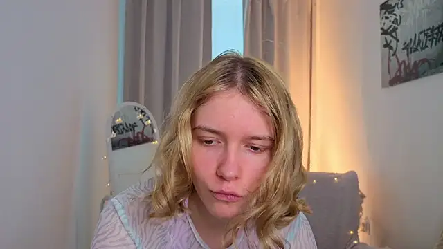 MilanaRayy Adlı Modelin Canlı XXX Sohbeti