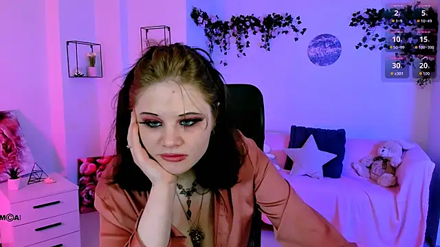 nikki_kiss_ Chat XXX in diretta