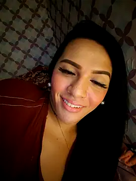 Yourbabyshane Live XXX-Chat
