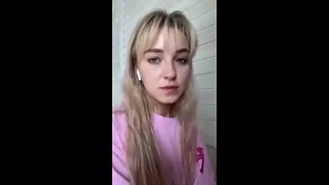 LilEvi Chat XXX live
