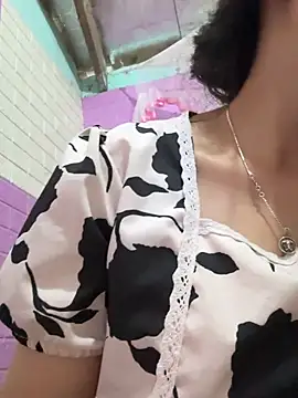 Nabi_pusy's Live XXX Chat
