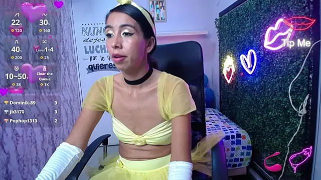 sandra_petite19's Live XXX Chat