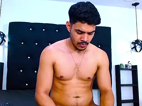 Chat +18 de Dannesh_ ao vivo