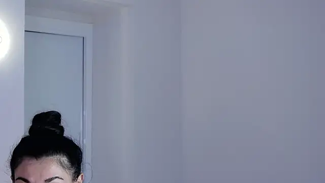 Chat +18 de AriannaCruise ao vivo