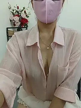 Chat +18 de Lucky_girl_888_ ao vivo