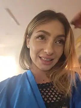SofiaLace Chat XXX live