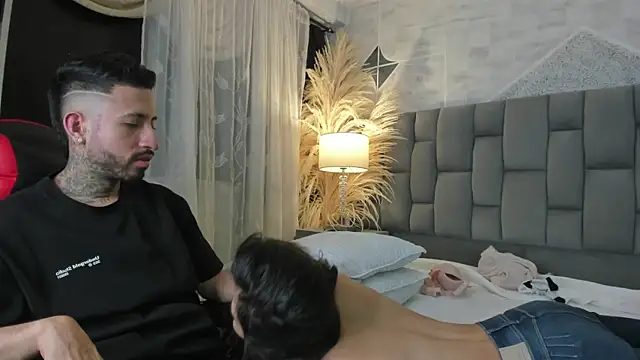 StevenAndLaura – Naživo XXX chat