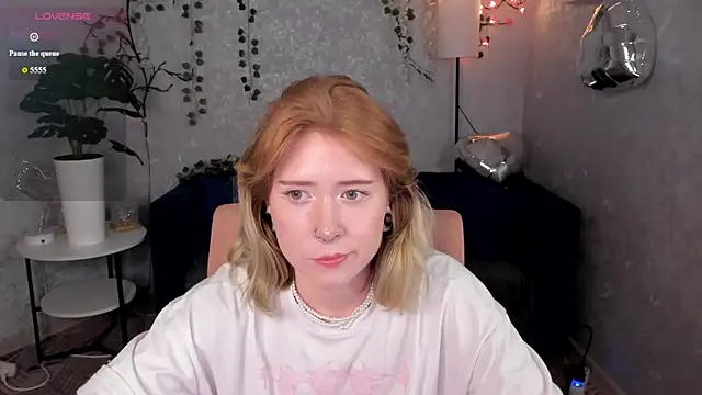Elira_Vane 即時 XXX 聊天
