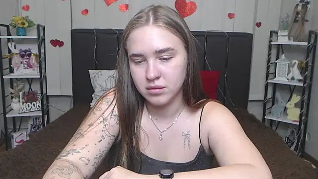 Chat +18 de LauraHlot ao vivo