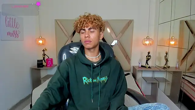 Anyelo_Twink – Naživo XXX chat