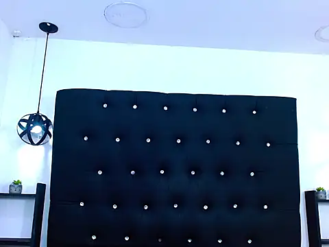 Chat XXX ao vivo de Dannesh_