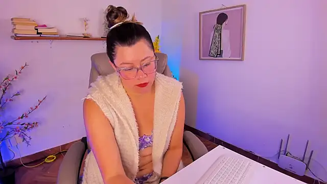 Chanelll_Taylorr_ Chat XXX in diretta