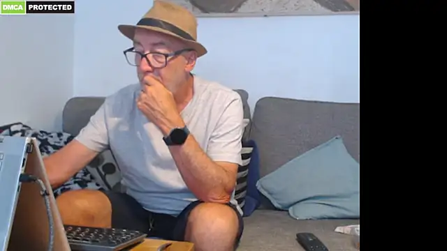 Chatroom XXX en direct de bluedae1