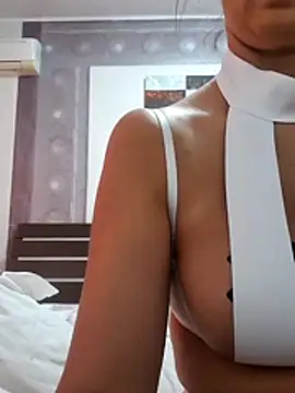 Czat XXX na żywo – USA_SQUIRT_MILF