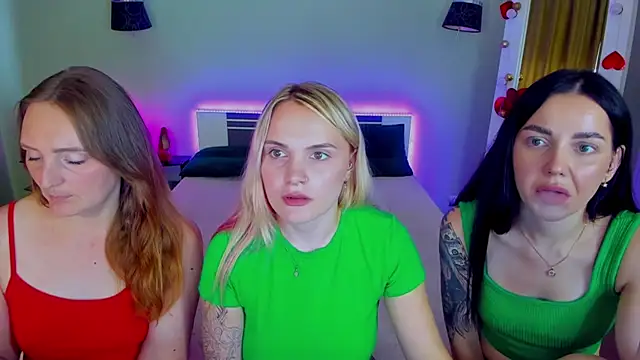 MagicEyess élő XXX-chatje