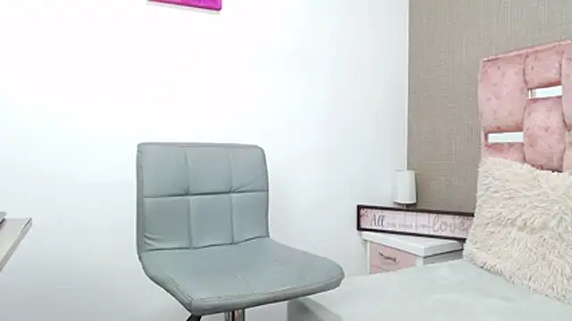 NahomyHawk Live XXX-Chat