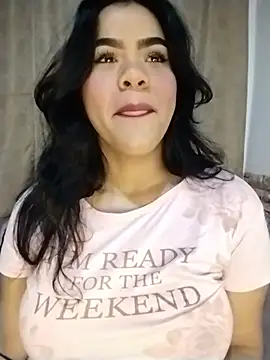 Bicky_24's Live XXX Chat