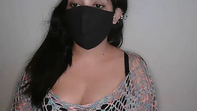 Chat +18 de Reddy_Trisha ao vivo