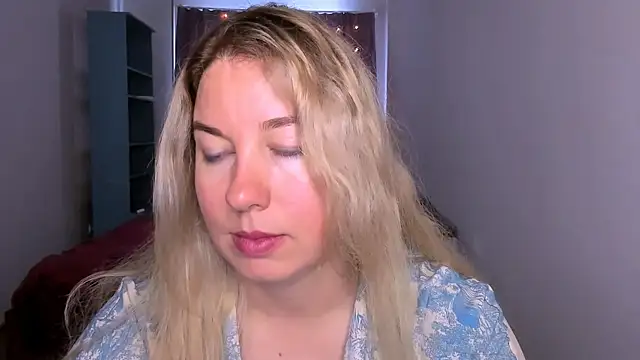 NancySanders Adlı Modelin Canlı XXX Sohbeti
